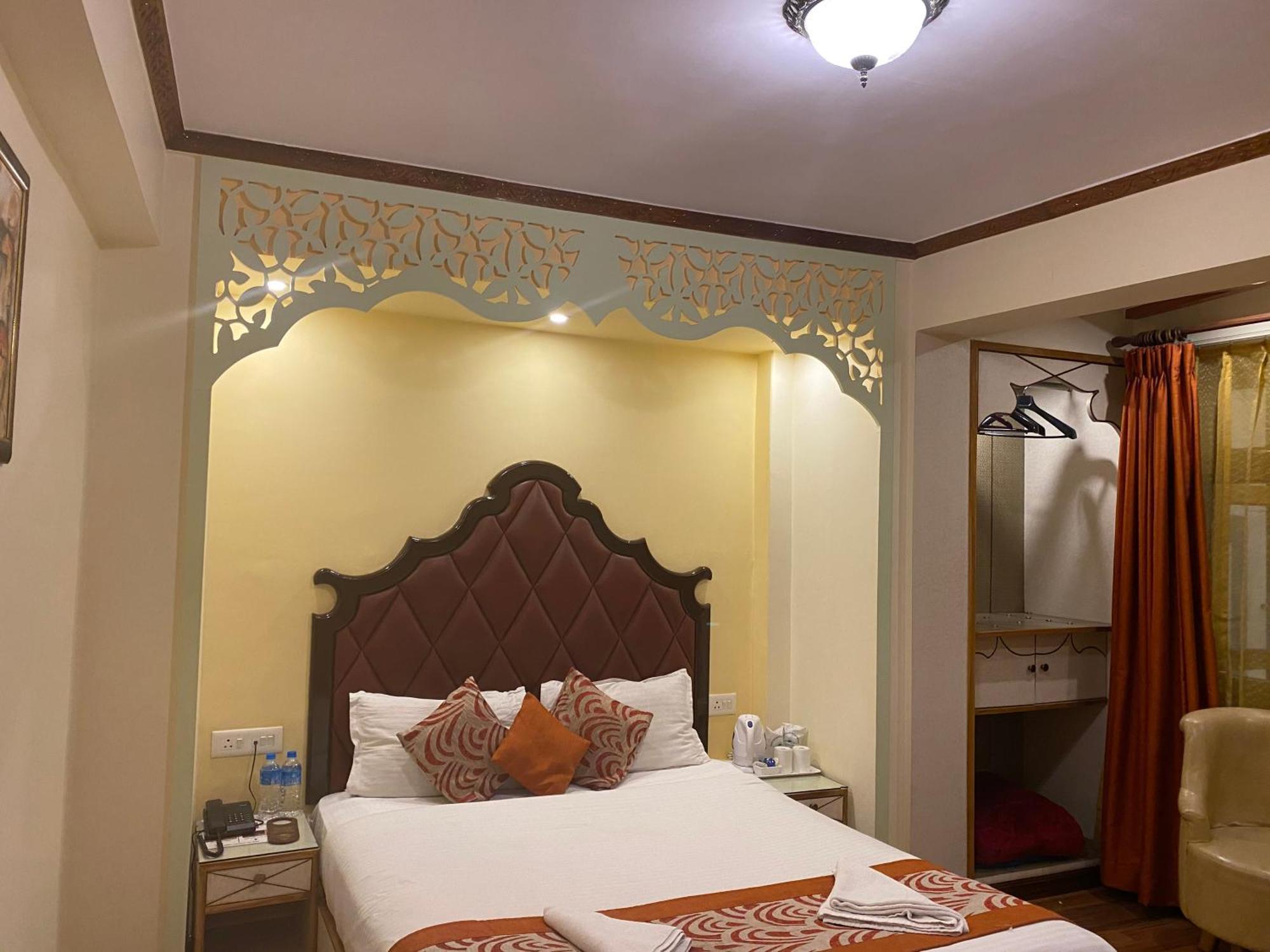Omega Residency Hotel Darjeeling  Buitenkant foto