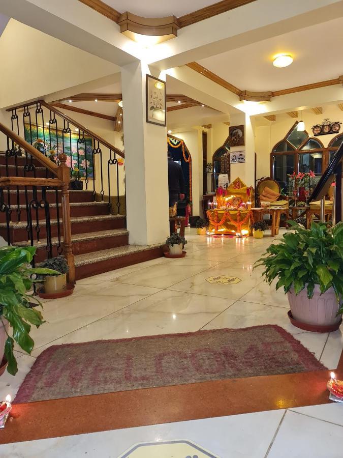 Omega Residency Hotel Darjeeling  Buitenkant foto