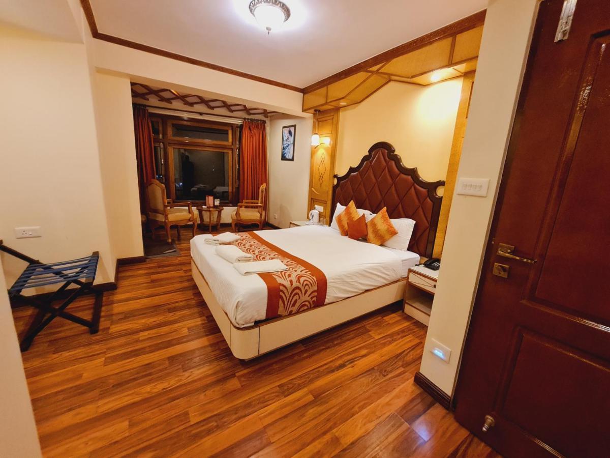 Omega Residency Hotel Darjeeling  Buitenkant foto