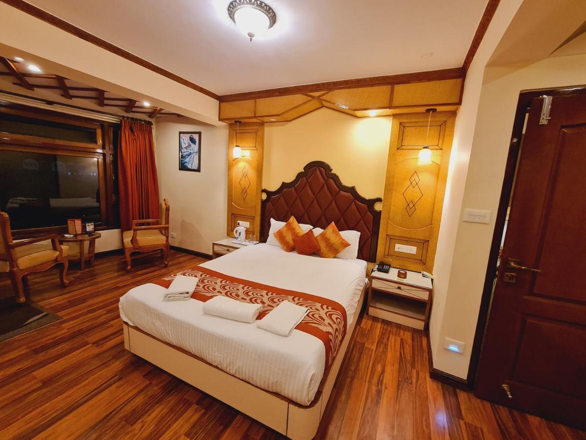 Omega Residency Hotel Darjeeling  Buitenkant foto